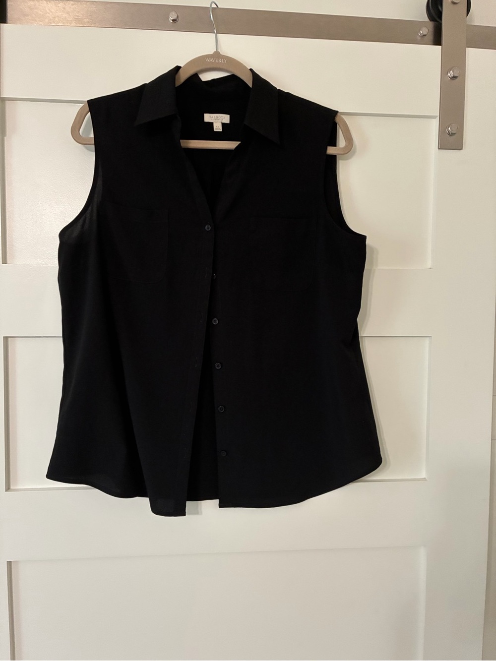 Talbots Sleeveless Button-Down Shirt - Black